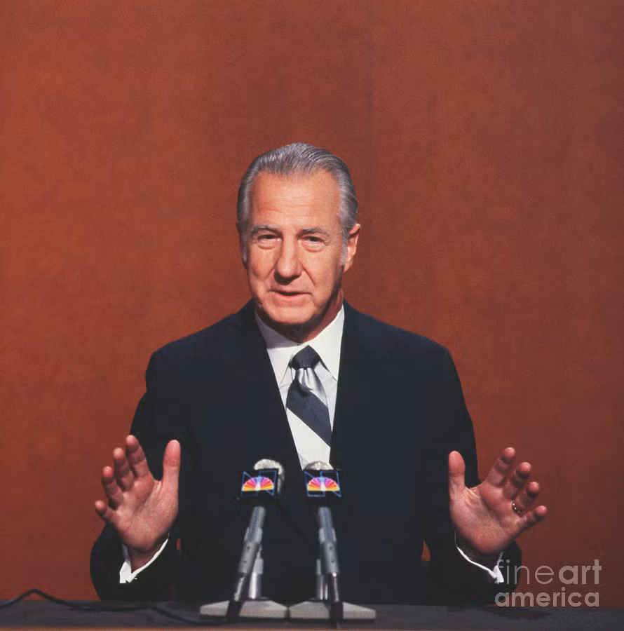 Ông Agnew được ứng viên Tổng thống Mỹ Richard Nixon chọn làm phó tướng trong cuộc bầu cử năm 1968. Theo đó, khi ông Nixon đắc cử Tổng thống Mỹ, ông Agnew trở thành Phó Tổng thống Mỹ.