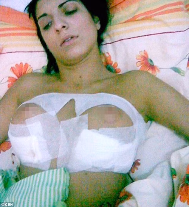 Ngoi sao truyen hinh cong khai hinh anh nang nguc dau don-Hinh-2