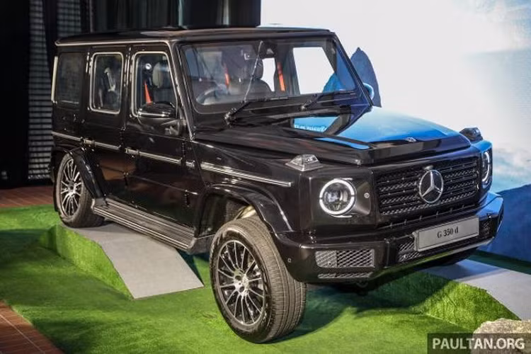 Can canh Mercedes-Benz G350d gia re tu 5,6 ty dong tai Malaysia