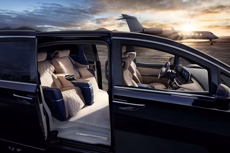 Được phát triển bởi nguồn lực toàn cầu của GM và dành riêng cho thị trường Trung Quốc, Buick GL8 Avenir thế hệ mới được nâng cấp toàn diện trong thiết kế, tính năng an toàn, độ tiện dụng cũng như các chức năng cần thiết trên một mẫu MPV hạng sang tại thị trường đông dân nhất thế giới.