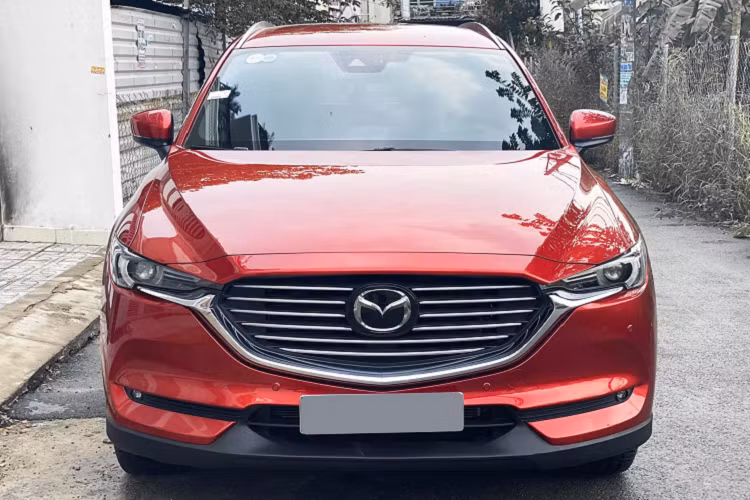 Tuy nhiên, mẫu xe Kia Sorento thế hệ mới vừa ra mắt cách đây không lâu có thể “đạp chân” người nhà Mazda CX-8 vì Sorento 2021 sở hữu thiết kế nổi bật, nhiều trang bị, bên cạnh Sorento có phiên bản máy dầu kinh tế.