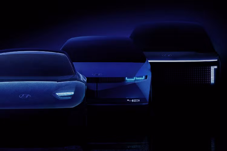 Cùng với các thương hiệu chị em Kia và Genesis, Hyundai đặt mục tiêu bán được 1 triệu xe chạy pin kết hợp vào năm 2025.
