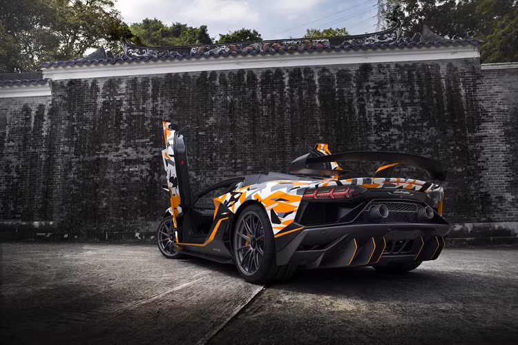 Mẫu siêu xe Lamborghini độc nhất này đã có chủ sở hữu. Xe sẽ được trưng bày tại một showroom siêu xe tại Hong Kong từ ngày 4/11.