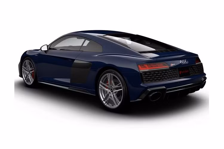 Về động cơ, Audi cho biết Limited Edition chính là món quà kỷ niệm 10 năm thành công của R8 V10 - cùng mang ý nghĩa giống R8 V10 Decennium đã ra mắt năm ngoái. Giá xe Audi R8 V10 Limited Edition 2021 sẽ được bán ra vào mùa hè này từ 186.000 USD (khoảng 4,3 tỷ đồng) cho bản Coupe và 195.900 USD (khoảng 4,5 tỷ đồng) cho bản Spyder.