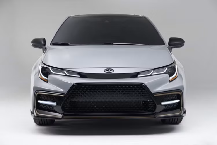 Mới đây, hãng xe Nhật Bản - Toyota đã chính thức cho ra mắt phiên bản thể thao đặc biệt của mẫu xe Toyota Corolla 2021 mới với tên gọi Apex Edition. Với mục tiêu là một chiếc xe mang phong cách thể thao và tối ưu hiệu suất hoạt động.