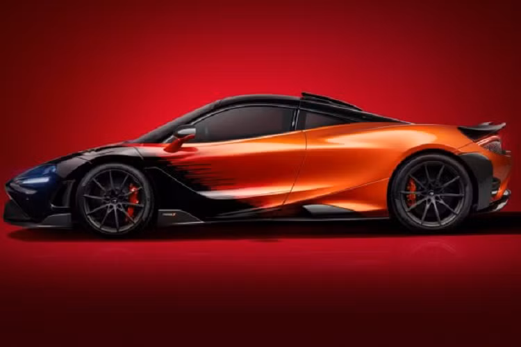  Siêu xe McLaren 765LT Strata được biết đến với những đường nét thiết kế mềm mại mang đậm tính khí động học thừa hưởng từ mẫu xe “đắt khách” 720S. Tuy nhiên, trên chiếc Strata này, vẻ đẹp không chỉ nằm ở những đường nét thiết kế hiện đại mà còn là phong cách phối màu ngoại thất mới được thực hiện bởi bộ phận MSO. Đây chính là thành quả của việc ứng dụng, kết hợp các kỹ thuật sơn sáng tạo và phức tạp chưa từng có.