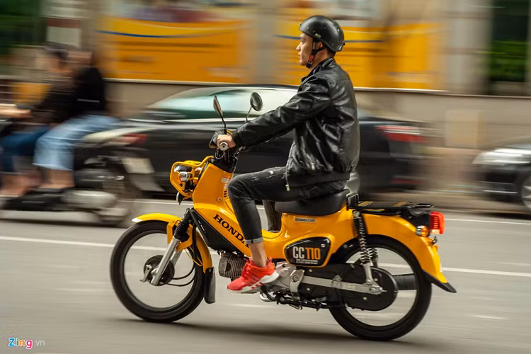 Tại thị trường Nhật Bản, Honda Cross Cub 2018 có giá bán 232.200 yên (48,28 triệu đồng) cho bản 50 cc và 275.400 yên (57,32 triệu đồng) cho bản 110 cc.