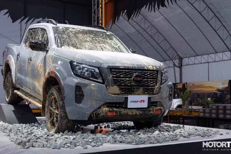 Nissan Navara 2021 tu 458 trieu dong tai Thai, sap ve Viet Nam?