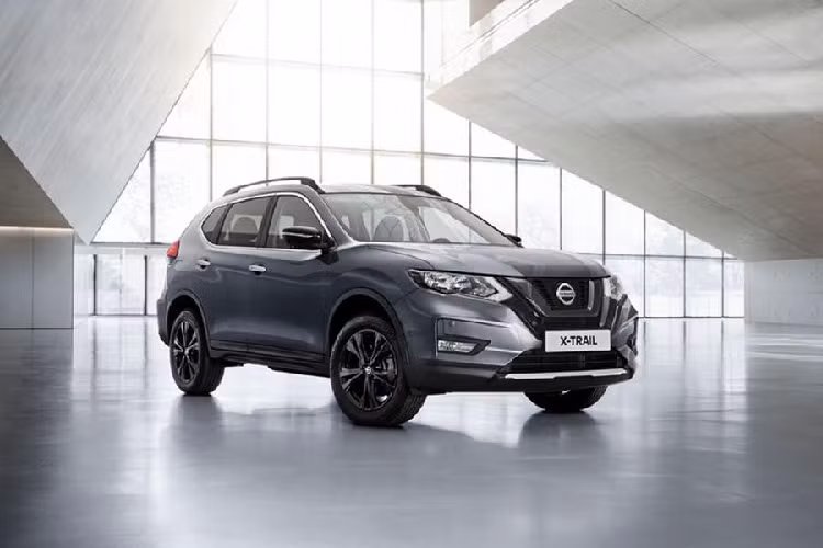 Mới đây, hãng Nissan đã giới thiệu phiên bản giới hạn số lượng có tên N-Tec của dòng crossover cỡ C quen thuộc X-Trail tại thị trường Anh quốc. Không có gì ngạc nhiên khi Nissan X-Trail N-Tec 2020 mới chỉ được thay đổi ở một số chi tiết ngoại thất và trang bị nội thất.