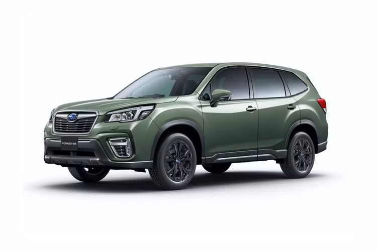 Hộp số vô cấp CVT và dẫn động AWD đối xứng là trang bị tiêu chuẩn. Tại thị trường Nhật Bản, giá xe Subaru Forester X-Edition 2020 khởi điểm từ 29.350 USD (khoảng 680 triệu đồng).