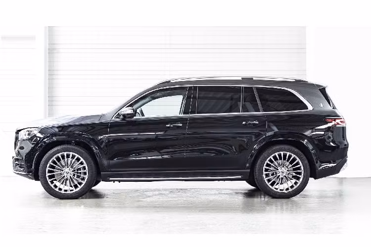 Giá xe Ultimate HGLS của Hofele không được công bố nhưng dự đoán bản Ultimate sẽ có giá cao hơn khoảng 10,000 Euro so với bản gốc.