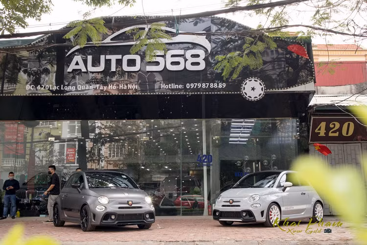 Thương hiệu Fiat không còn quá xa lạ với người dùng trên thế giới nhưng ở Việt Nam không thực sự phổ biến bởi những thiết kế của hãng xe Ý không thực dụng như những gì người tiêu dùng cần.Tuy nhiên, đối với những chiếc xe hơi có phiên bản độc như Fiat 500 595 Abarth Esseesse 2020 vẫn nhận được sự quan tâm của khách hàng.