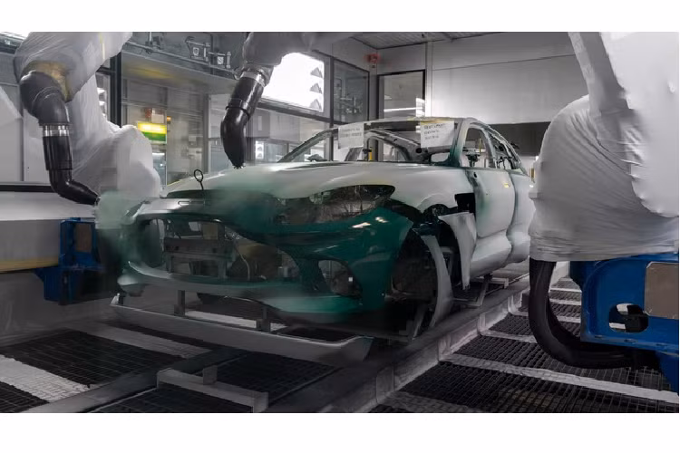 Cuộc khủng hoảng dịch bệnh đã ảnh hưởng nặng nề tới hãng xe Aston Martin. Hãng xe Anh báo cáo thua lỗ 146 triệu USD trong quý I năm nay.