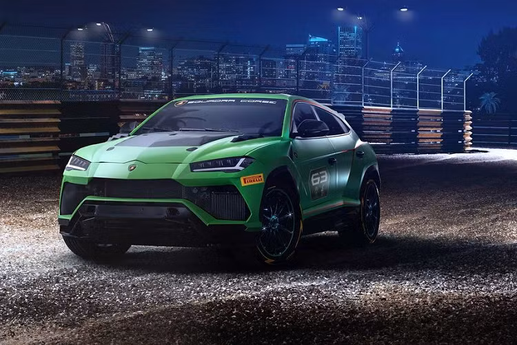Về động cơ, Urus ST-X sẽ vẫn sử dụng khối máy V8 4.0 lít Twin-Turbo như những người anh em khác và sản sinh mức công suất 650 mã lực và 850 Nm mô-men xoắn. Tuy nhiên, phiên bản này sẽ cắt giảm được ¼ cân nặng so với chiếc Urus thông thường – ước tính khoảng 550 kg, đưa tổng trọng lượng ướt chỉ ở mức 1.650 kg.
