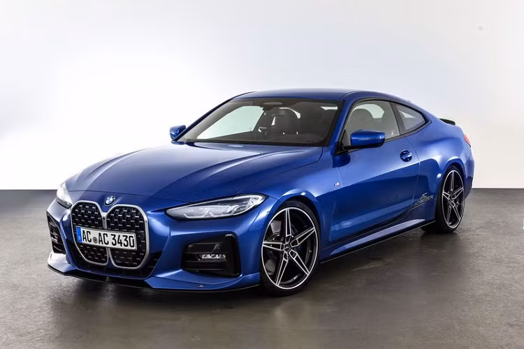 AC Schnitzer cho biết hiện tại hãng vẫn đang tiếp tục hoàn thiện các chi tiết nâng cấp khác cho 4-Series Coupe 2021 (dự kiến sẽ tung ra trước tháng 2), bao gồm: cánh gió trước, cánh lướt gió trên mái phía sau, ốp bảo vệ đuôi xe bộ chia gió trước, ốp sườn và cánh gió sau bằng sợi carbon.