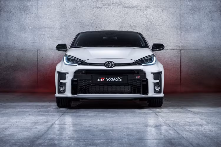 Với việc sử dụng hệ thống treo trước từ khung gầm GA-B của Toyota Yaris thế hệ mới và hệ treo sau từ cấu trúc GA-C, các kĩ sư của Toyota đã có thể áp dụng thành công hệ dẫn động AWD này.