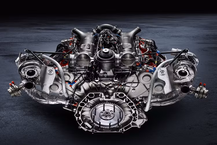 Ferrari 488 GT Modificata được trang bị động cơ tăng áp kép V8, công suất khoảng 700 mã lực. So với biến thể GT3 và GTE, mẫu xe này mạnh hơn khá nhiều nhờ có tỉ số truyền mới và dùng bộ ly hợp làm từ sợi carbon