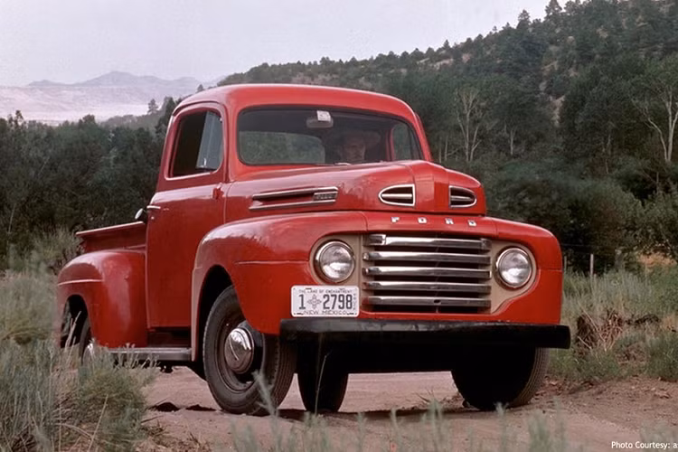 Hãng Ford từng công bố cứ mỗi 29,5 giây thì có một chiếc F-Series được bán ra thị trường vào năm 2018, điều này có nghĩa dòng xe bán tải của Ford có sức hút rất lớn trong ngành công nghiệp ôtô. F-Series được giới thiệu lần đầu tiên vào năm 1948, đến năm 1975, dòng xe F-150 cũng được ra đời và nhanh chóng được đón nhận trên toàn cầu. Tính đến nay, Ford đã giao đến tay khách hàng trên toàn cầu hơn 40 triệu chiếc F-Series.