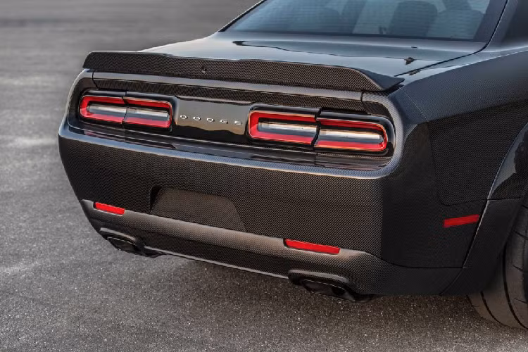 Động cơ này trên Dodge Demon có công suất cực đại 808 mã lực và 917 Nm mô-men xoắn nhờ vào việc sử dụng bộ siêu nạp có dung tích lên đến 2,7 lít, lớn nhất từng được sử dụng trên một chiếc xe thương mại.