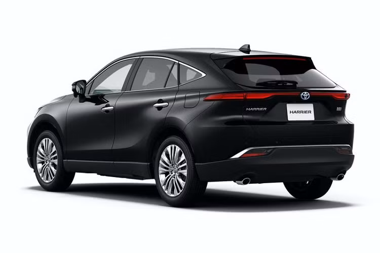 Đặc biệt, Toyota Harrier 2021 mới còn sở hữu một ngoại hình rất bắt mắt và thời trang, hứa hẹn sẽ thu hút thêm được sự quan tâm của đối tượng người dùng trẻ tuổi.