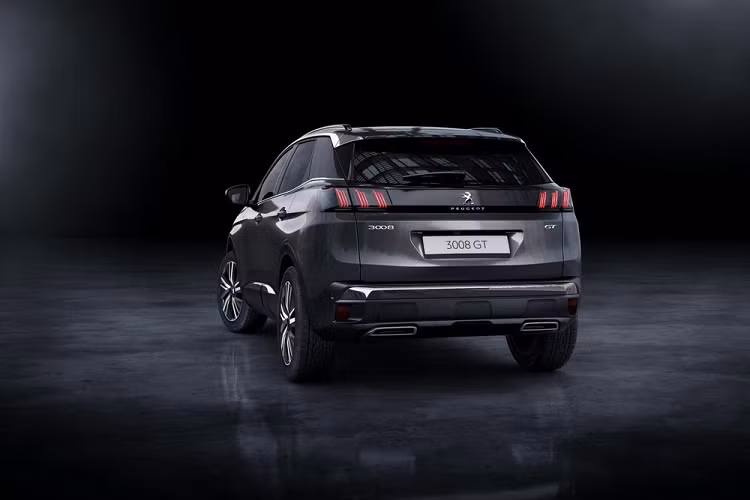 Hiện giá xe Peugeot 3008 2020 vẫn chưa được công bố. Tại Việt Nam, Peugeot 3008 hiện đang được bán với 2 phiên bản tiêu chuẩn và cao cấp cùng giá bán từ 1,099 - 1,149 tỷ đồng. 