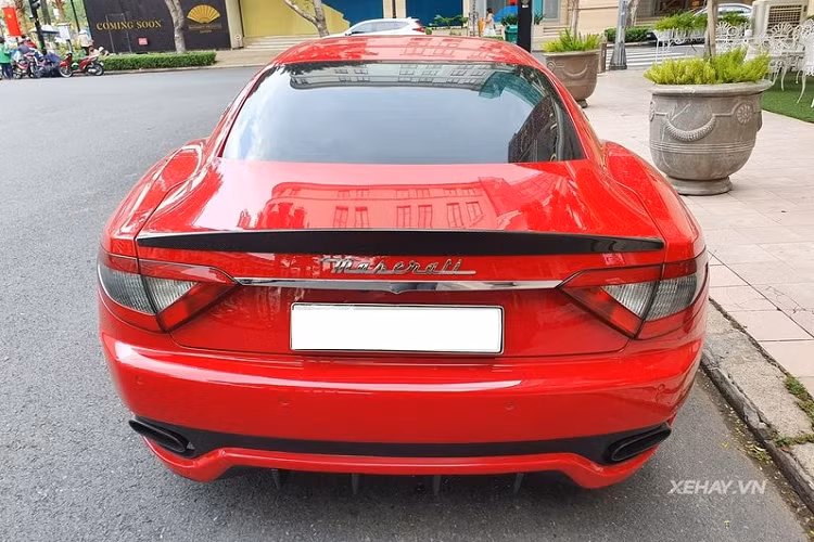 "Trái tim" của GranTurismo Sport là khối động cơ V8 4.7L sản sinh công suất tăng lên 454 mã lực và mô-men xoắn cực đại 519 Nm, xe có khả năng tăng tốc từ 0-100 km/h trong 4,8 giây trước khi cán tốc độ tối đa lên tới 298 km/h.