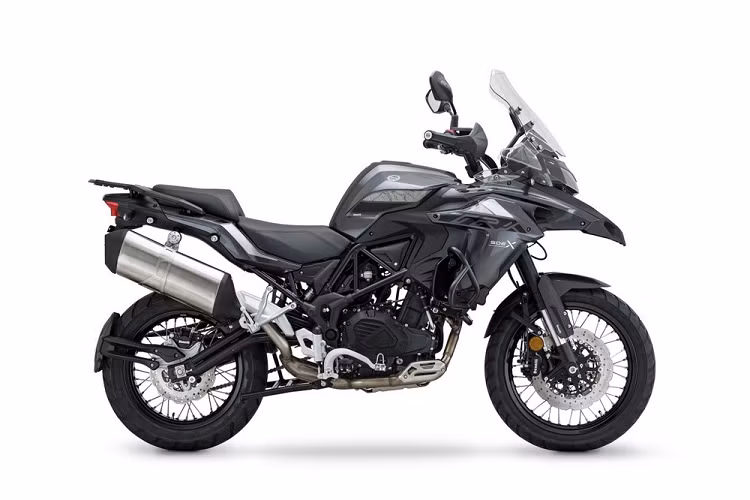 Cung cấp sức mạnh cho Benelli TRK 502 và TRK 502X 2020 mới là động cơ xylanh đôi, dung tích 499,6 cc đã được hiệu chỉnh để đáp ứng tiêu chuẩn khí thải mới.