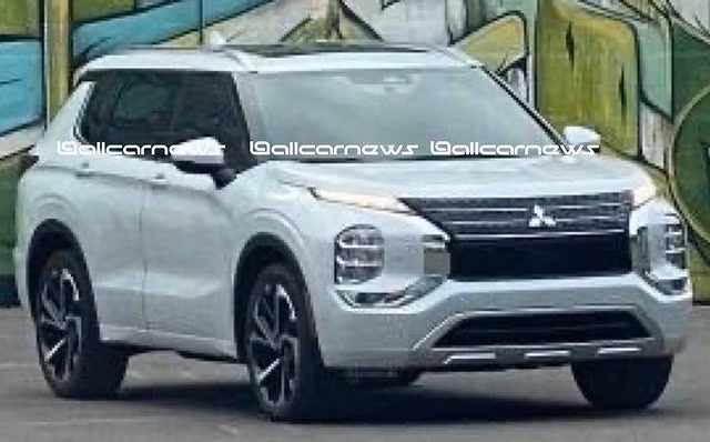 Ro ri anh thuc te cua Mitsubishi Outlander 2021 the he moi-Hinh-5