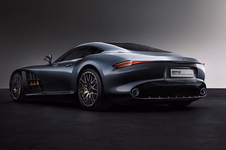 Rõ ràng chiếc siêu xe Mercedes SLR-AMG Concept Design được xây dựng dựa trên mẫu SLR McLaren huyền thoại, nhưng nó cũng sở hữu phong cách độc đáo rất riêng, và chắn chắn rồi - nếu nó có thật, nó sẽ thu hút sự chú ý của tất cả mọi người xung quanh.