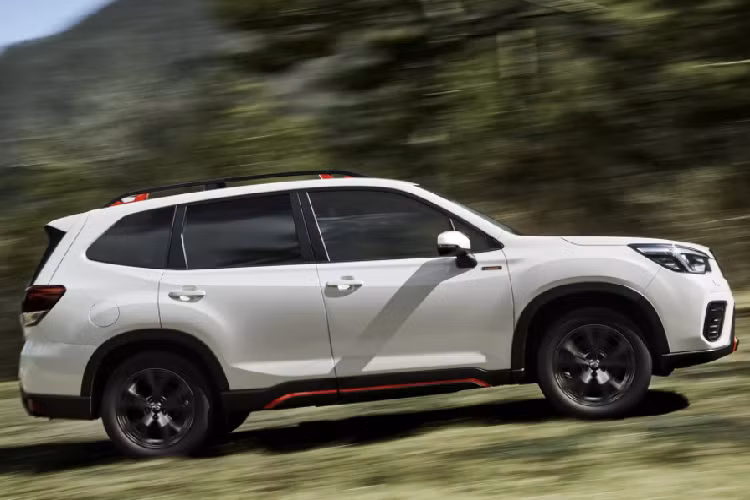 Nhìn xa hơn, giá xe Subaru Forester 2021 phiên bản đặc biệt giới hạn này còn bán ra đắt hơn cả Lexus RX 2020 (45.175 USD) hay Audi Q5 2020 có giá từ 44.300 USD