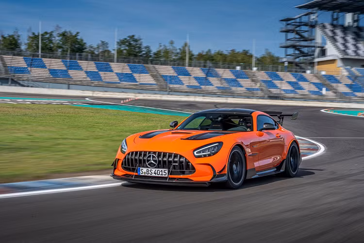 Mercedes-AMG GT Black Series tu 7,5 ty dong tai My