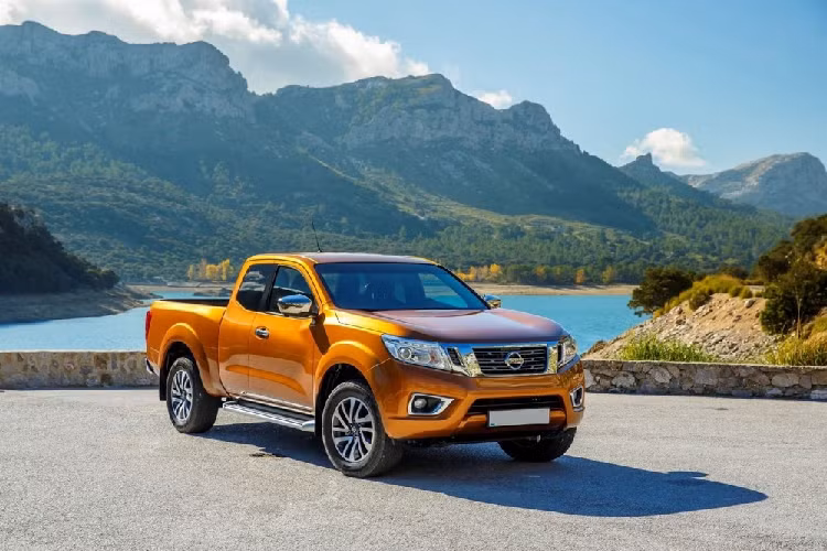 Nissan Navara tai Viet Nam bat ngo giam toi 36 trieu dong
