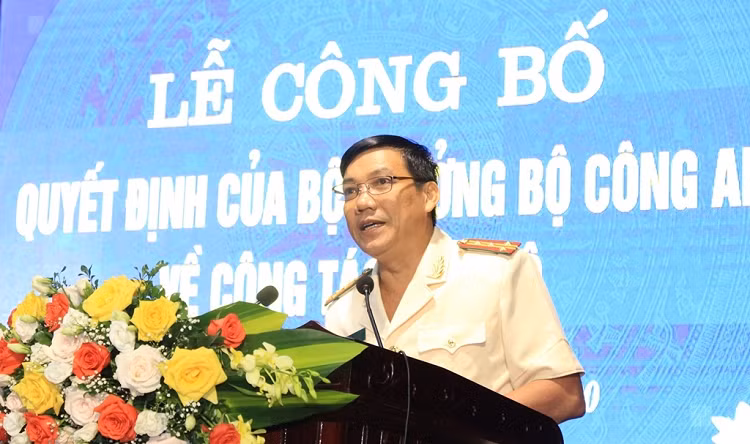 12 tan giam doc cong an vua duoc bo nhiem cuoi tuan qua-Hinh-12