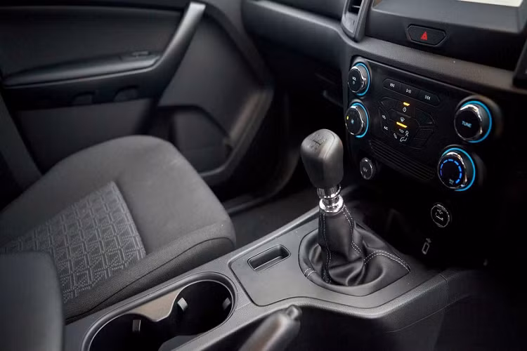 Ford Ranger facelift 2021 dự kiến được ra mắt tại châu Âu vào năm sau, xe được sản xuất tại nhà máy Silverton ở Nam Phi. Trong khi Ranger tại thị trường Đông Nam Á được sản xuất tại Thái Lan.