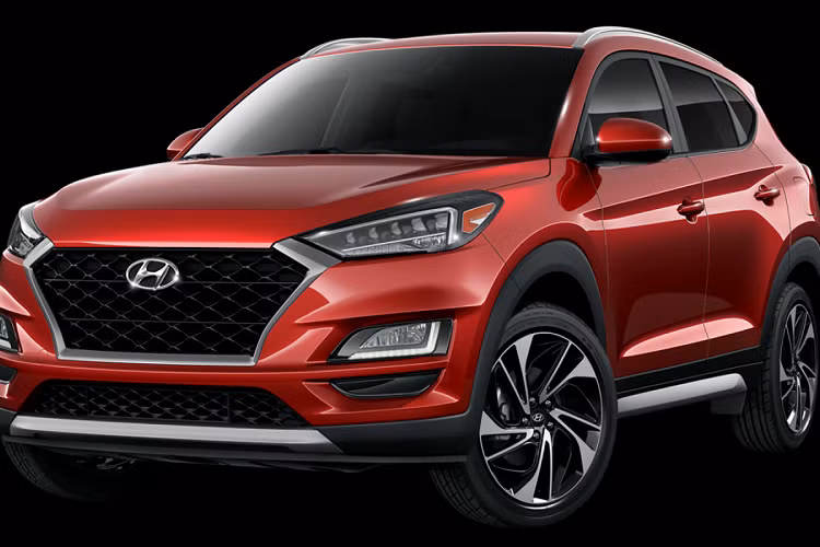 Giá xe Hyundai Tucson 2021 chưa công bố, nó sẽ được mở bán tại Hàn Quốc từ tháng 09/2020. Các thị trường khác hứa hẹn sẽ có xe vào khoảng đầu năm 2021. 24 sau buổi ra mắt trực tuyến, Hyundai Tucson 2021 đã nhận được hơn 10.000 đơn đặt hàng tại quê nhà, chứng tỏ sức hút của dòng CUV 5 chỗ này.