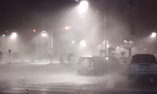 Do ảnh hưởng của siêu bão Nepartak, các hoạt động trên biển được yêu cầu tạm dừng, người dân đã được sơ tán. Hai hãng hàng không lớn nhất của Hồng Kông (Trung Quốc) là Cathay Pacific và Dragonair cho biết, họ đã hủy các chuyến bay đến và đi từ Đài Loan.