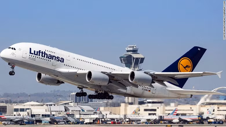 Hãng hàng không Lufthansa của Đức là hãng hàng không lớn nhất ở Châu Âu.