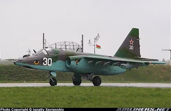So với các quốc gia khác ở Đông Âu thì lực lượng Không quân của Belarus có phần yếu và mỏng, tuy nhiên, nên nhớ rằng ngân sách quốc phòng của Belarus mỗi năm chỉ chưa tới 1 tỷ USD. Nguồn ảnh: Airliner.