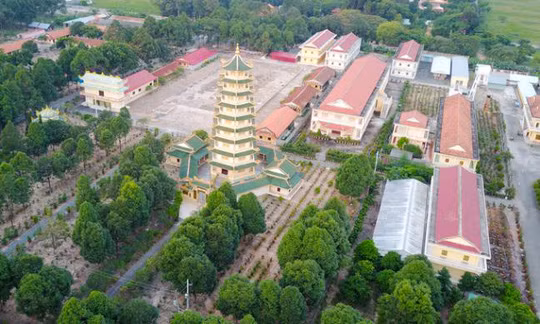 Đại Tòng Lâm, ngôi chùa có nhiều tượng phật nhất Việt Nam Dai Tong Lam, ngoi chua co nhieu tuong phat nhat Viet Nam