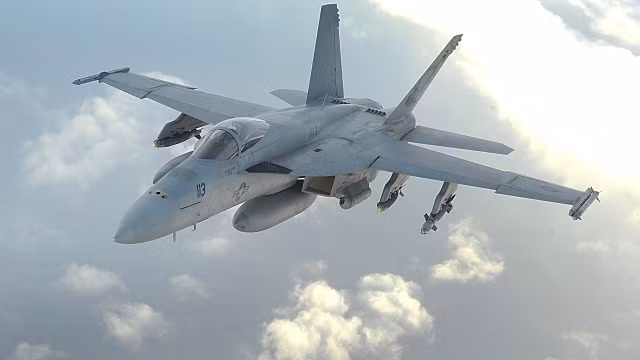 Theo thông tin mới được Sputnik đăng tải, Boeing vừa trúng một gói thầu trị giá 676 triệu USD để cung cấp 6 chiến đấu cơ F/A-18E và 8 chiến đấu cơ F/A-18F cho lực lượng Không quân Hải quân Mỹ. Nguồn ảnh: CBS.