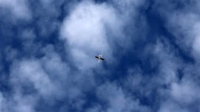 UAV Ghods Mohajer tham gia cuộc tập trận với vai trò trinh sát chiến trường.