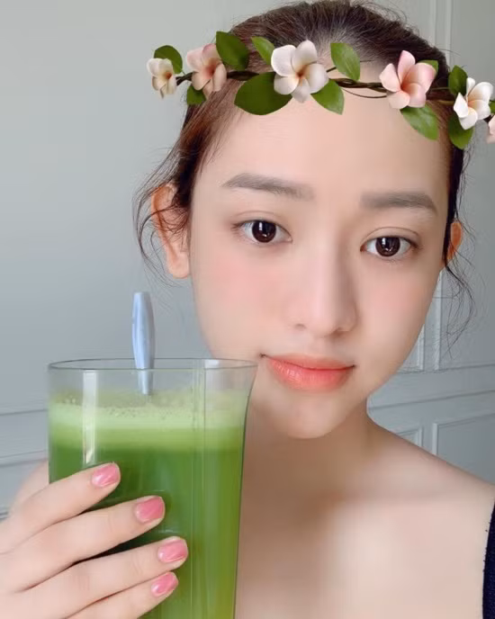 Bật mí loại nước uống giúp Thuý Vi giảm cân giữ dáng Bat mi loai nuoc uong giup Thuy Vi giam can giu dang