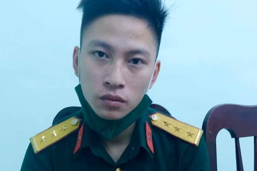  Xin tiền của thân nhân người bệnh: Ngày 30/6, Công an phường Văn Hải (TP. Phan Rang - Tháp Chàm) xử phạt hành chính đối với Trần Đức Huy về hành vi giả danh quân nhân để lừa đảo. Trước đó, Huy mặc đồ quân nhân lợi dụng lòng tốt của người nhà bệnh nhân để xin tiền tại Bệnh viện Đa khoa tỉnh Ninh Thuận.