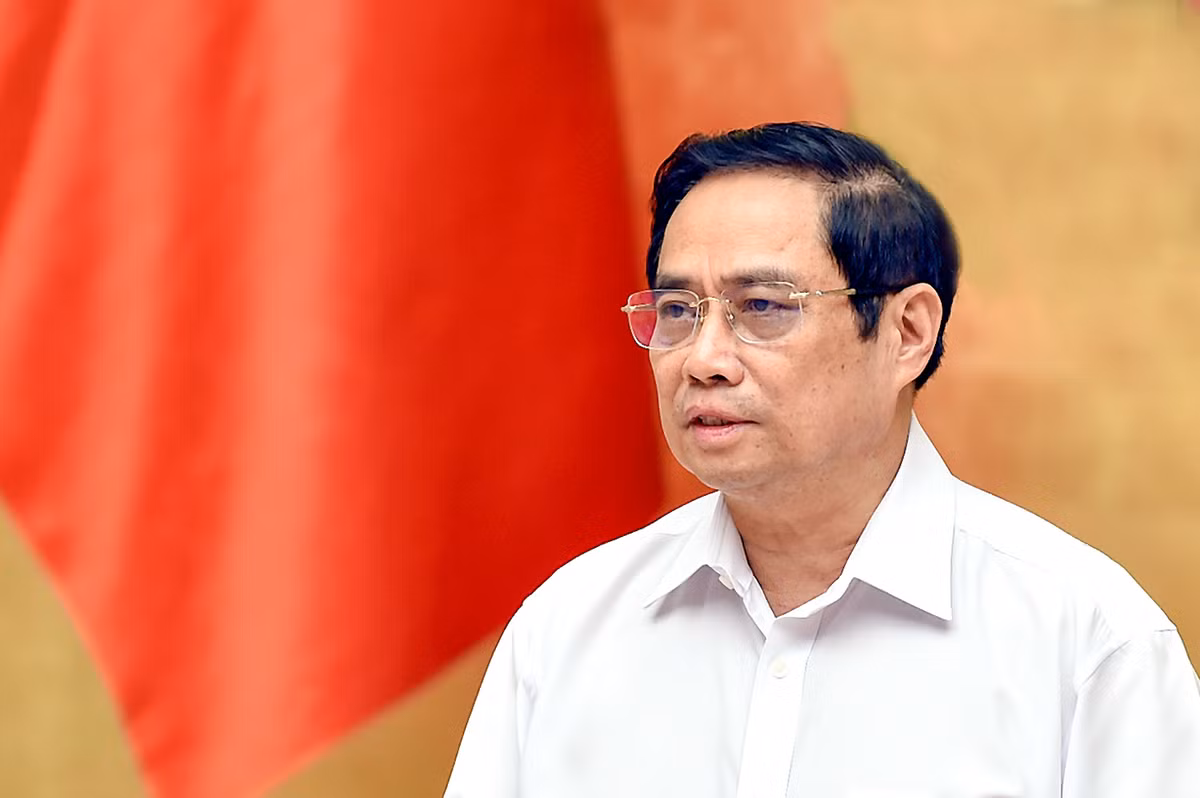 Thu tuong yeu cau Ha Noi dieu chinh bat cap trong viec cap giay di duong