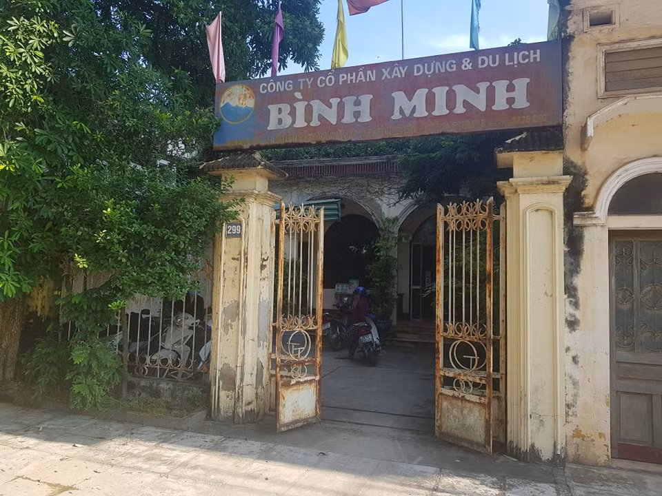 Soi ho so Cong ty Binh Minh no nghia vu tai chinh hon 50 ty dong