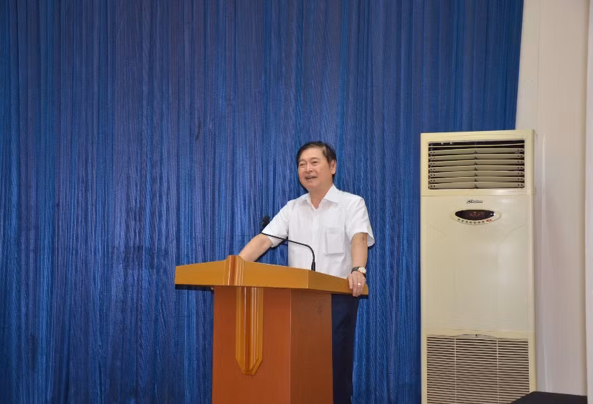 Tong ket cong tac to chuc Hoi nghi Tri thuc Khoa hoc & cong nghe Viet Nam trien khai Nghi quyet XIII cua Dang-Hinh-2