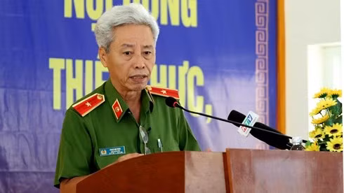 Thiếu tướng Phan Anh Minh, Phó giám đốc CA TP HCM nghỉ công tác Thieu tuong Phan Anh Minh, Pho giam doc CA TP HCM nghi cong tac