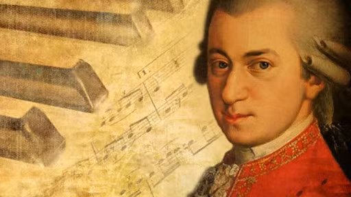 Vào độ tuổi này, Mozart có thể chơi thành thạo đàn Clavico. Khi lên 5 tuổi, ông có buổi biểu diễn đàn piano tại Đại học Salzburg, Áo. Một năm sau, ông biểu diễn tại Cung điện Hoàng gia ở thủ đô Vienna. Cũng trong năm này, thần đồng viết được bản hợp âm đầu tiên.
