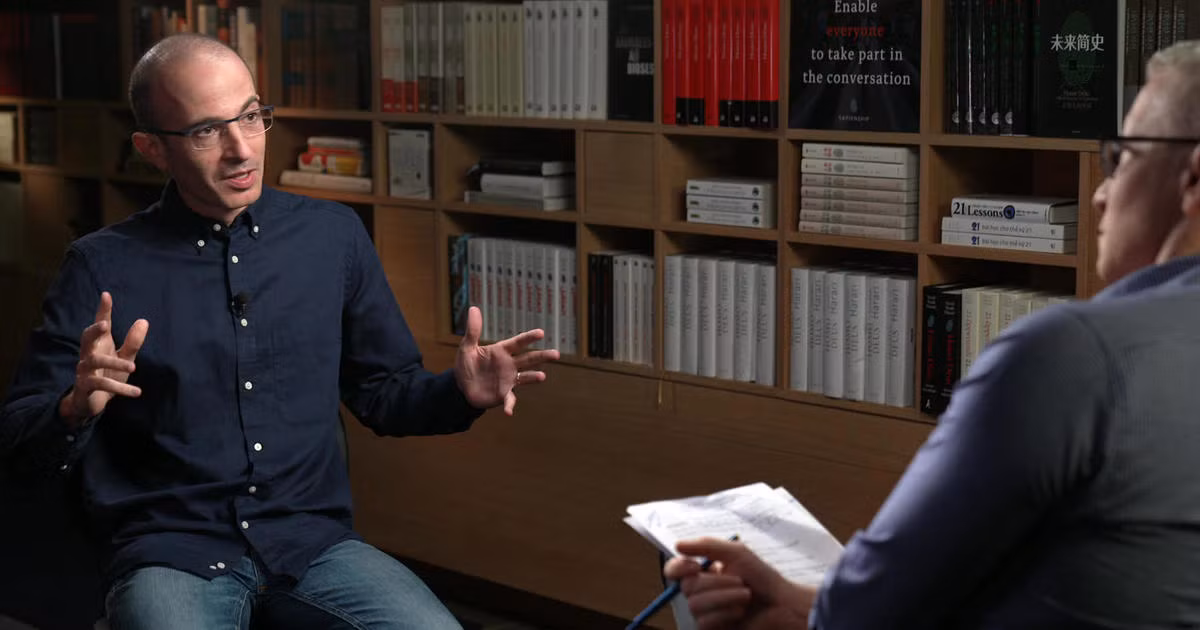 Yuval Harari là nhà sử học và giáo sư Khoa Lịch sử tại Đại học Hebrew Jerusalem, Israel. Ông cũng tác giả 3 cuốn sách nổi tiếng “Sapiens”, “Homo Deus” và “21 Lessons for the 21st Century”. Mới đây, ông đã đưa ra cảnh báo về trí tuệ nhân tạo (AI) có thể khiến cuộc sống của nhân loại đảo lộn trong tương lai.