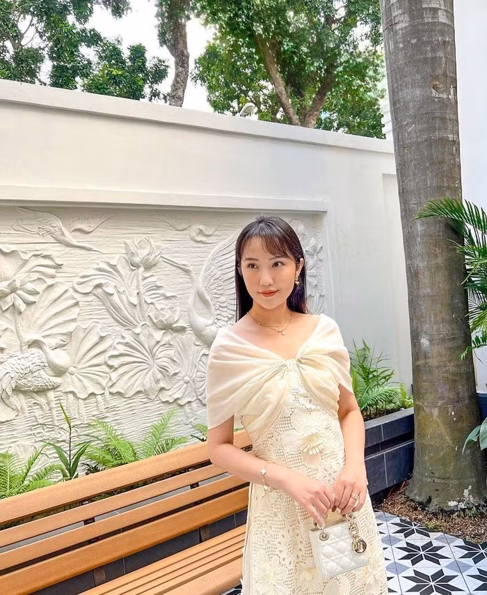 Nhan sắc ngày càng thăng hạng của Primmy Trương - Hình 2 Nhan sac ngay cang thang hang cua Primmy Truong-Hinh-2
